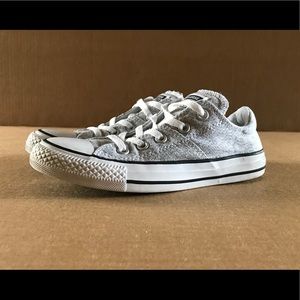 Women’s Converse Shoes - Barely Worn!